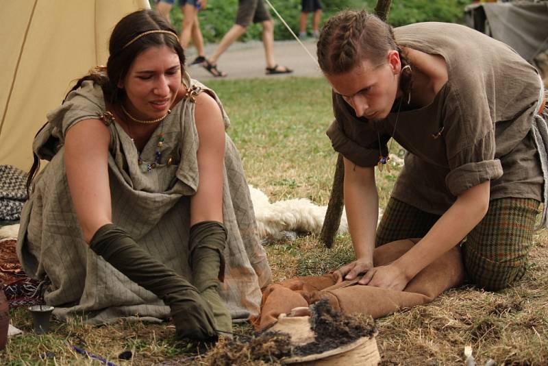 Mezinárodní hudební festival Keltská noc v plumlovském kempu Žralok.