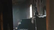 Včera v podvečer v Mostkovicích hořely dvě rekreační chatky. Naštěstí se nikdo nezranil.