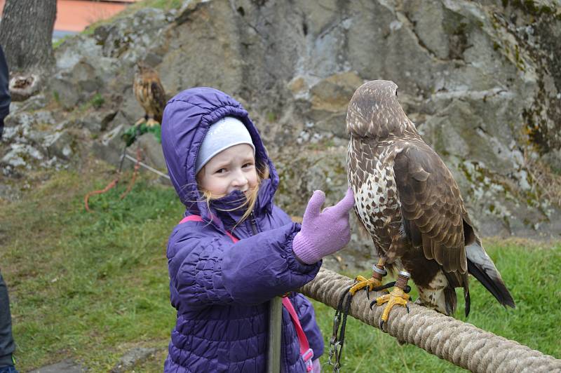 Vítání jara a pohádkové prohlídky na zámku Plumlov