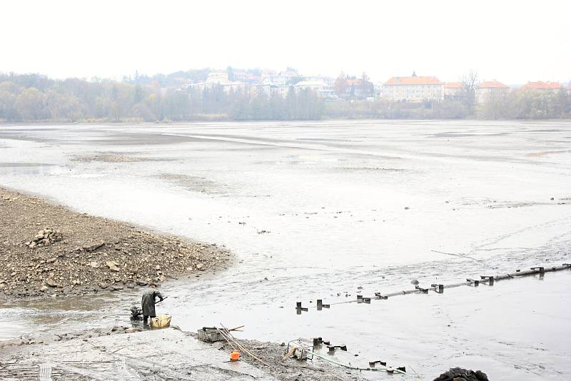 Výlov Podhradského rybníka v Plumlově - 2. listopadu 2019