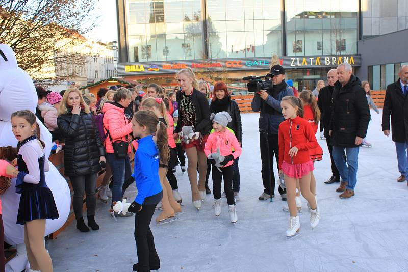 Otevření kluziště na prostějovském náměstí, 8.11. 2019