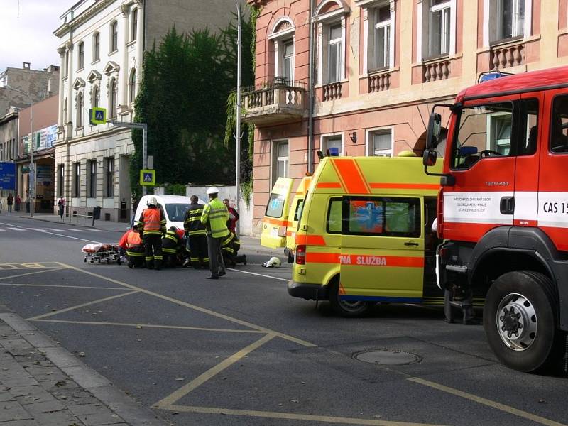 Vážná nehoda na Vápenici v Prostějově