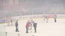 Hokejisté Prostějova (v bílém) porazili Havířov 3:2 po prodloužení