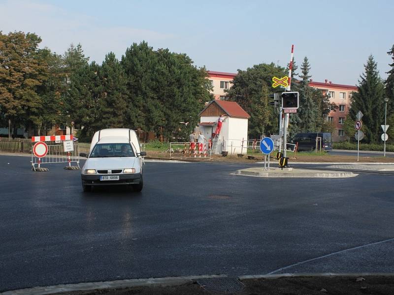 Zrekonstruovaná silnice a přejezd v Olomoucké ulici v Prostějově