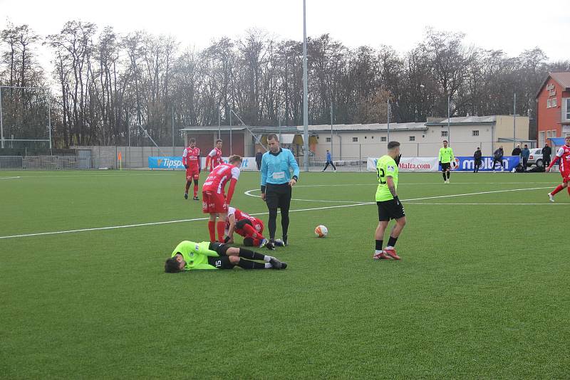 Fotbalisté Prostějova (v zeleném) porazili Pardubice 3:1.