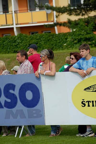 Turnajem hvězd Jabulani Cup v Prostějově slavnostně otevřel zrekonstruovaný fotbalový areál na sídlišti E. Beneše