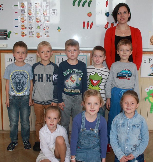 Žáci 1. třídy ze ZŠ Bohuslavice s paní učitelkou Petrou Sklenákovou