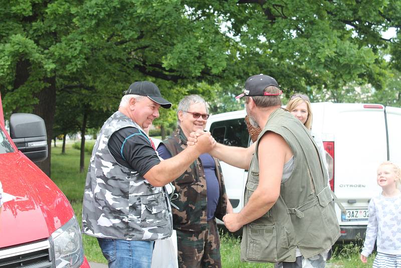 Rybářské závody na Drozdovickém rybníku v Prostějově - 8. 6. 2019, plus vyhlašování výsledků