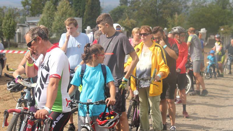 Bicyklem Němčickem 2017 - fotbalové hřiště Vitčice