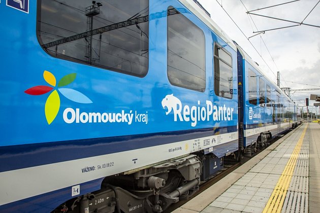 Další tři moderní soupravy RegioPanter budou jezdit i na Prostějovsku. Foto: Olomoucký kraj