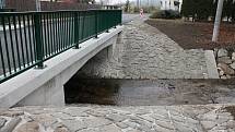 Výstavba dvou nových mostů v Ptenském Dvorku na Prostějovsku