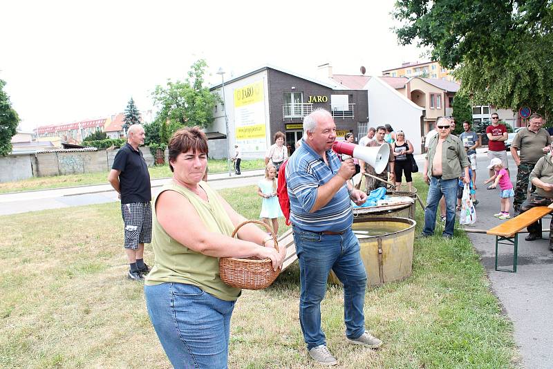 Rybářské závody na Drozdovickém rybníku