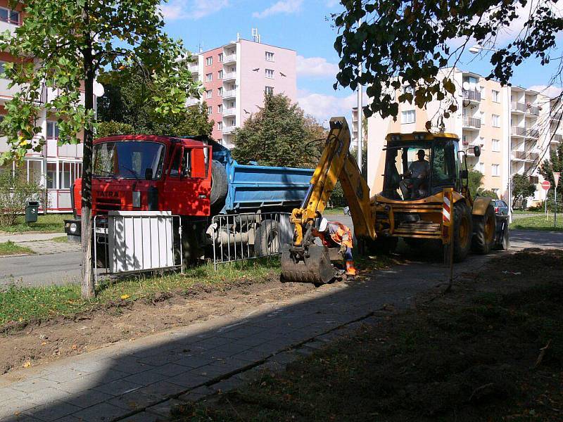 Vznikající cyklostezka na Sídlišti Svobody