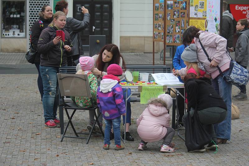 Den stromů na náměstí TGM v Prostějově