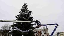 Zdobení vánočního stromu a malých vánočních stromků v Prostějově - 27. listopadu 2019