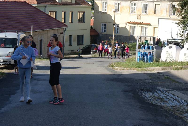 Druhý ročník Šipkované pořádaný pro rodiče s dětmi Základní školou v Plumlově