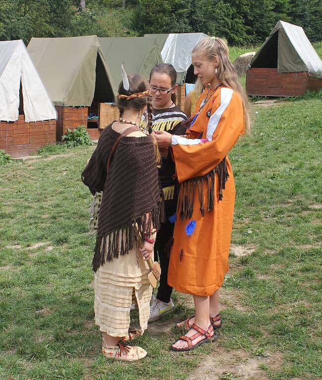 Indiánský tábor v Bělé nedaleko Kladek
