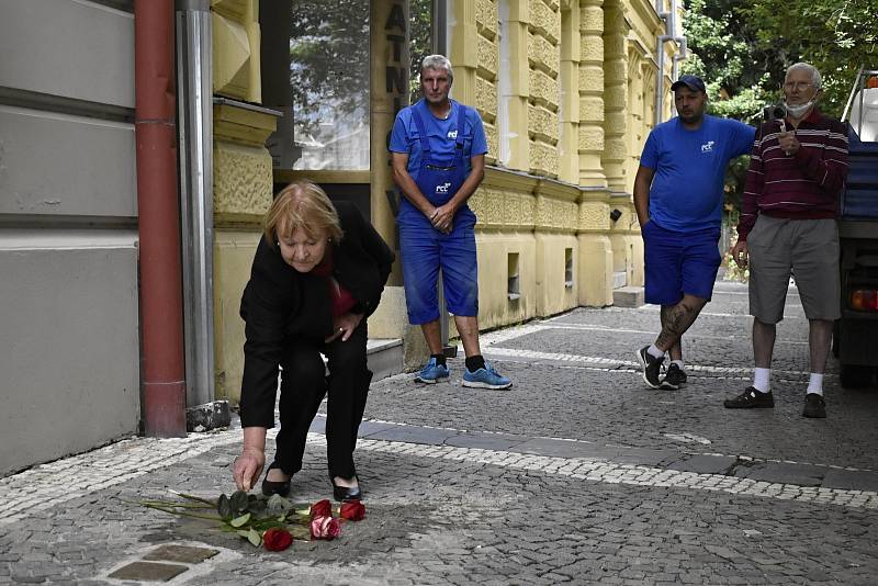 Další Kameny zmizelých byly umístěny v několika prostějovských ulicích. 1.7. 2021