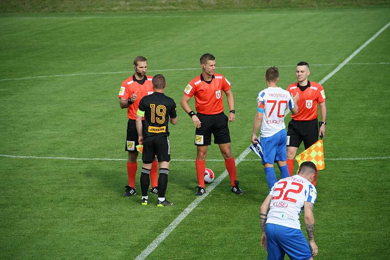 Fotografie ze zápasu 29. kola FNL mezi celky 1. SK Prostějov a FK Varnsdorf