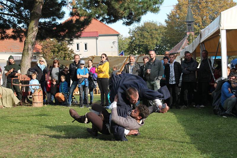 Sobotní vepřobraní v Ochozi přilákalo stovky lidí. 27.9. 2019