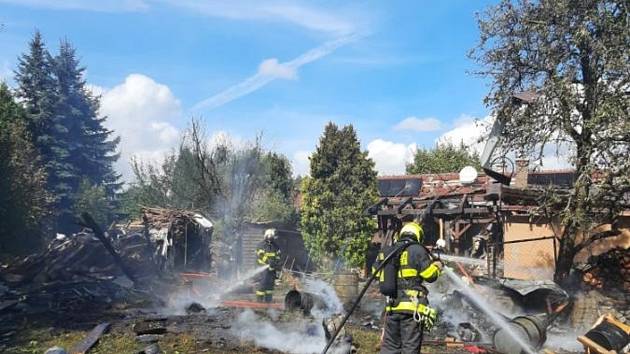 Ve čtvrtek okolo poledne došlo v Otinovsi na Prostějovsku k výbuchu domu.