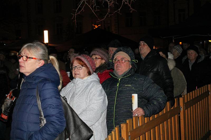 Česko zpívá koledy v Prostějově 2018