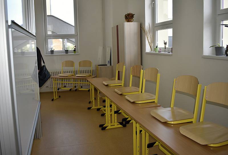 Po dlouhé a nákladné rekonstrukci byla se zahájením nového školního roku oficiálně otevřena němčická základní škola. 1.9. 2021