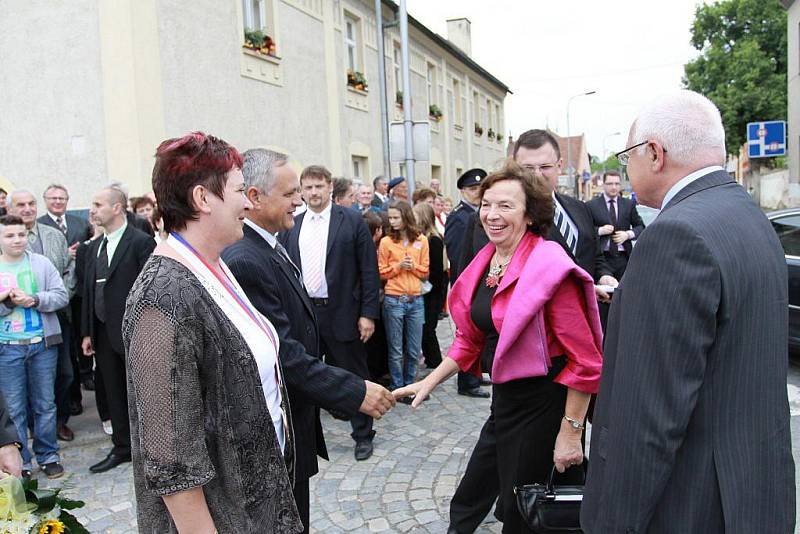 Návštěva prezidentského páru v Němčicích nad Hanou