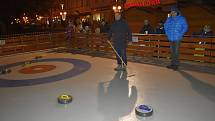 Hanácké curling na prostějovském mobilním kluzišti, 3.12. 2021