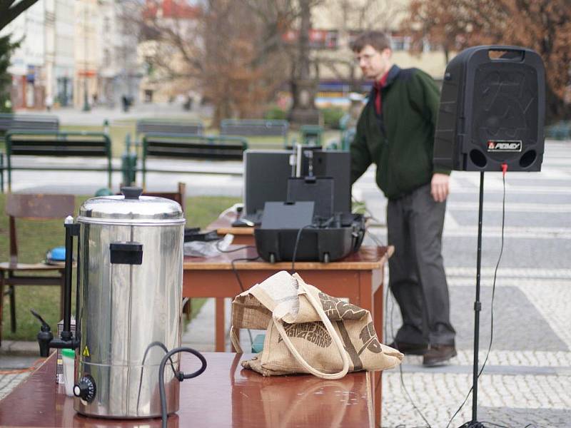 Happening za Kasko - příprava akce (vpravo Jan Navrátil)