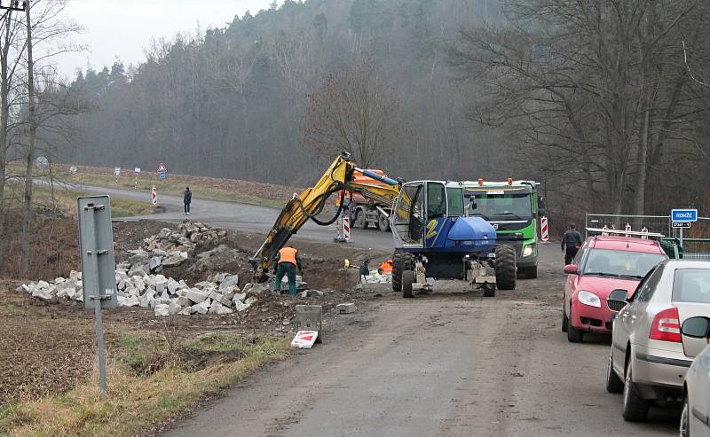 Výstavba dvou nových mostů v Ptenském Dvorku na Prostějovsku