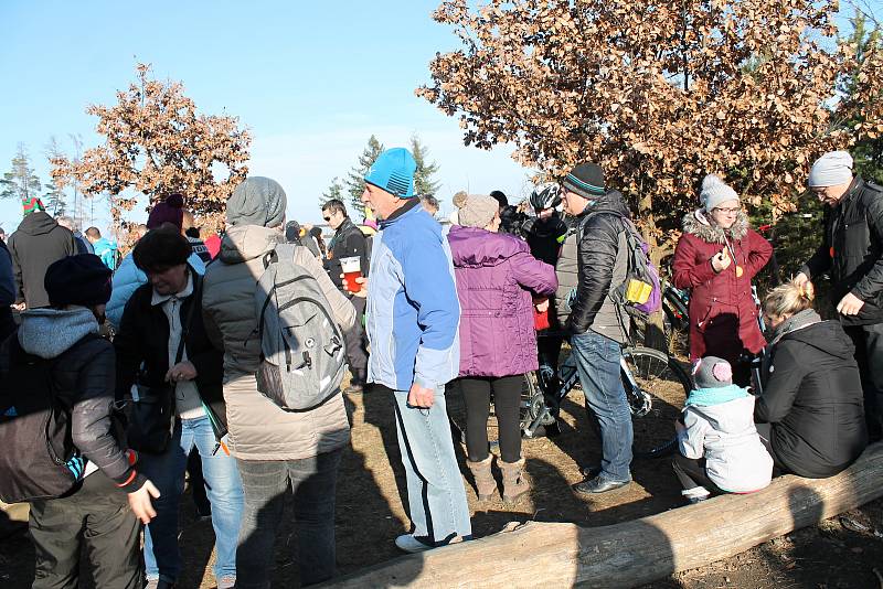 Tradiční novoroční výšlap na Velký Kosíř, se tentokrát vydařil. 1.1. 2020