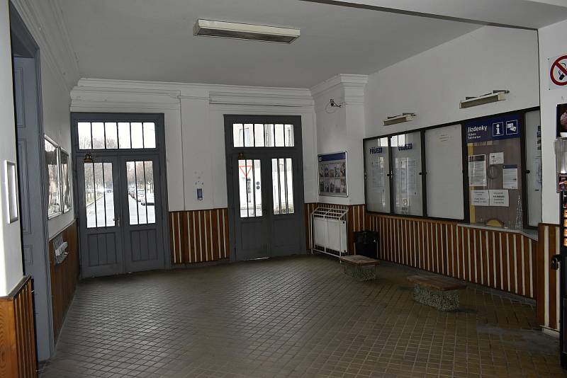 Budova prostějovského místního nádraží - 13.1. 2022