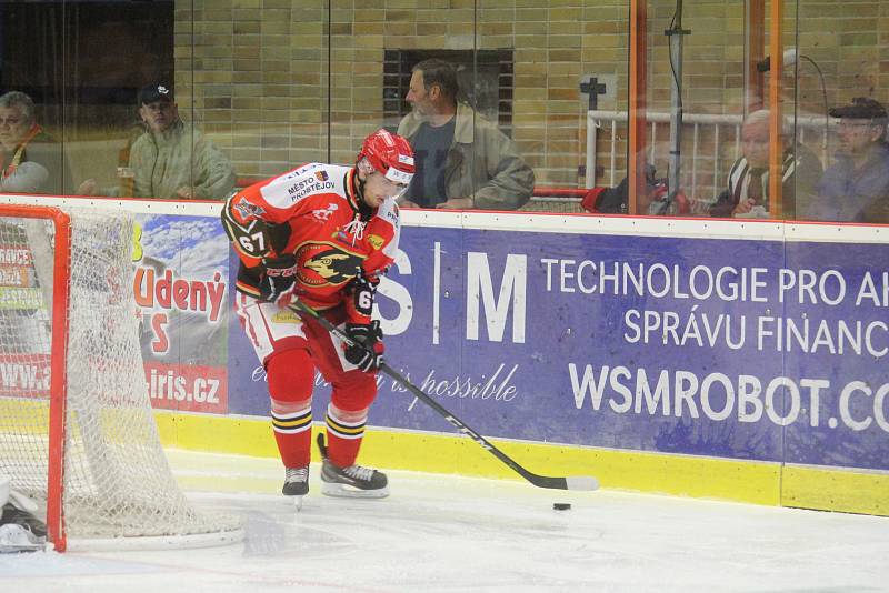 2. kolo WSM Ligy, LHK Jestřábi Prostějov - HC Stadion Litoměřice 1:4 (1:0, 0:1, 0:3). Ondřej Fiala (Prostějov)