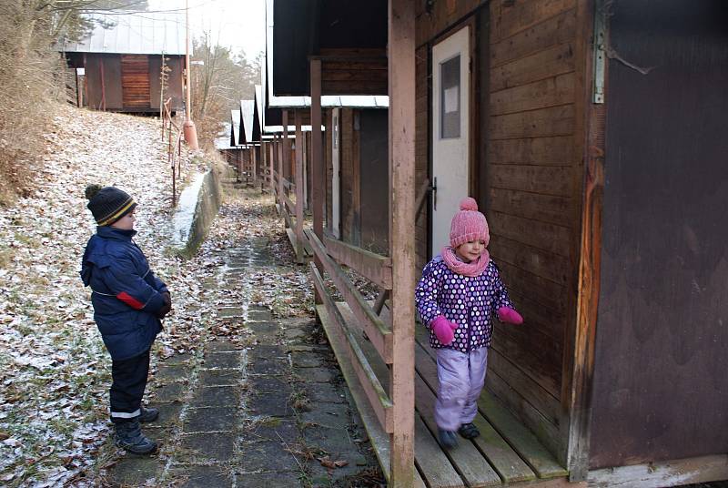 Chátrající rekreační středisko v Oklukách - 28. 12. 2019