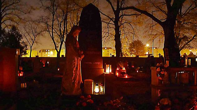 Hřbitov v Prostějově před Památkou zesnulých nazývanou lidově Dušičky