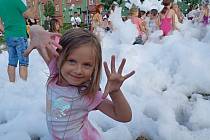 Dětský karneval s bohatou tombolou bavil děti v občerstvení Krupr za sidlákem.