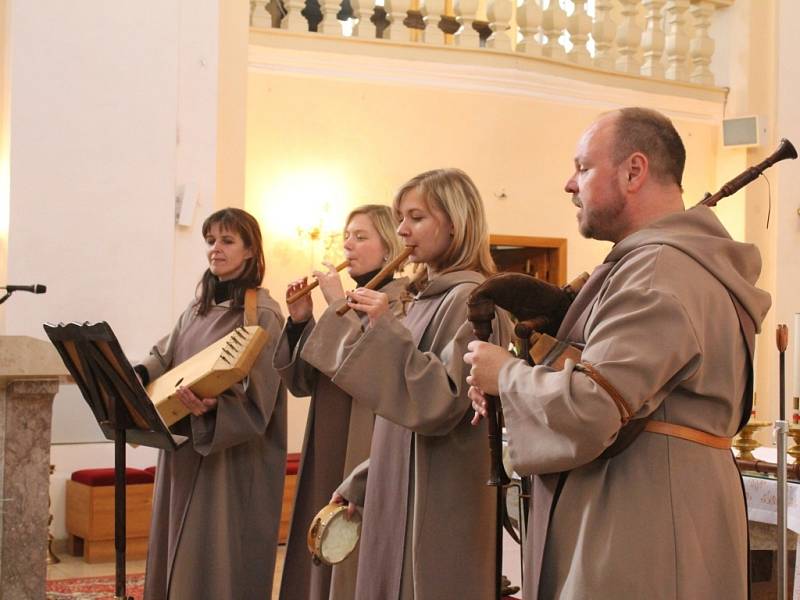 Skupina SoliDeo na koncertě v Brodku u Prostějova