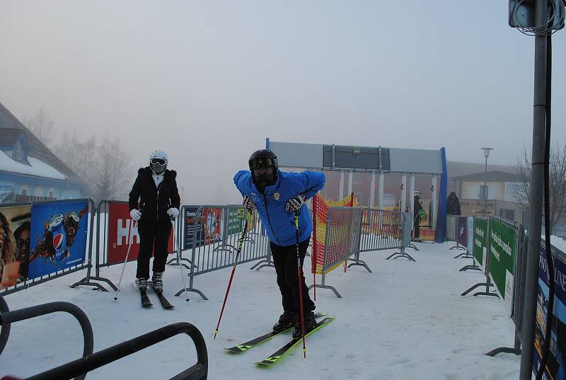 Prvním lyžařem zimní sezóny 2020/21 na Lipně byl Bohumil Stašek z Českých Budějovic.