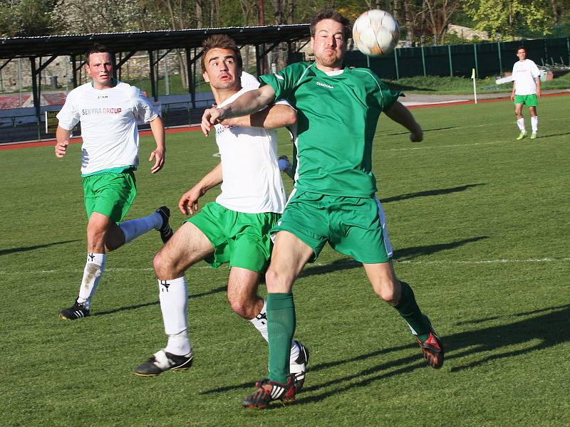 Fotbalové utkání krajského přeboru mužů / FK Slavoj Český Krumlov - Sokol Čížová 0:1.