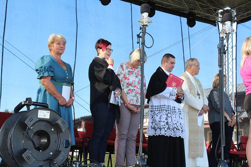 Sobotní odpoledne a večer v Dolní Vltavici patřil projektu Dolní Vltavice žije!