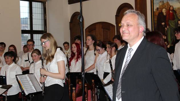 Koncert Dechového koncertu ZUŠ Český Krumlov slavil velký úspěch.