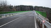 Kozákův most přes římovskou přehradu prošel opravou.