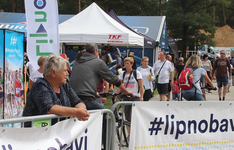 Lipno Sport Fest 2019 v sobotu zahájil půlmaraton v rámci Mizuno Trail Running Cupu 2019.