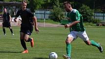 Fotbalová příprava: FK Slavoj Český Krumlov (zelené dresy) - TJ Olešník 1:2 (0:1).