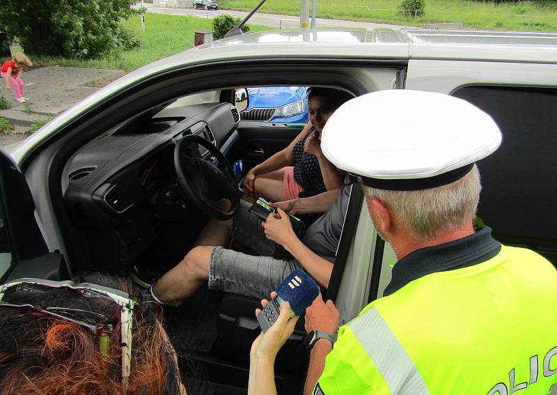 Bezpečnostně dopravní akce policie Prázdniny na hraničním přechodu Dolní Dvořiště.