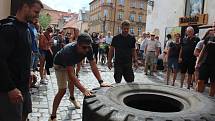 Akce Převal gumu překvapila i pobavila obyvatele a návštěvníky Českého Krumlova.