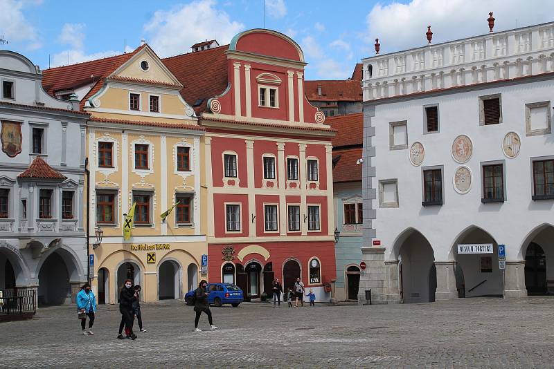 Český Krumlov o prvním májovém víkendu.