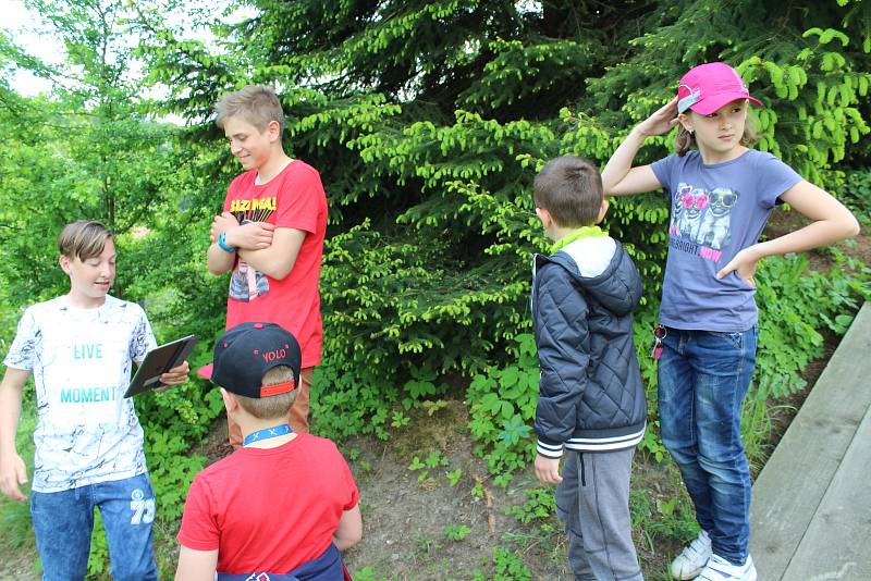 Otevření nově upravené dendrologické stezky v Základní škole Plešivec v Českém Krumlově.