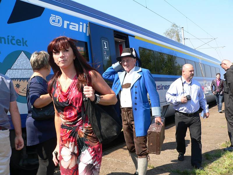 Oslava 190 let koněspřežné stanice z Českých Budějovic do Lince. 